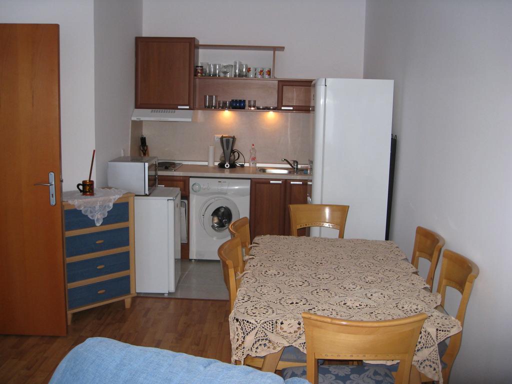 Elias Apartment غولدن ساندز المظهر الخارجي الصورة