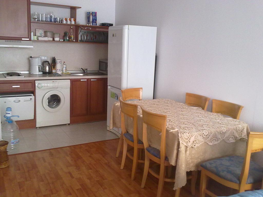 Elias Apartment غولدن ساندز المظهر الخارجي الصورة